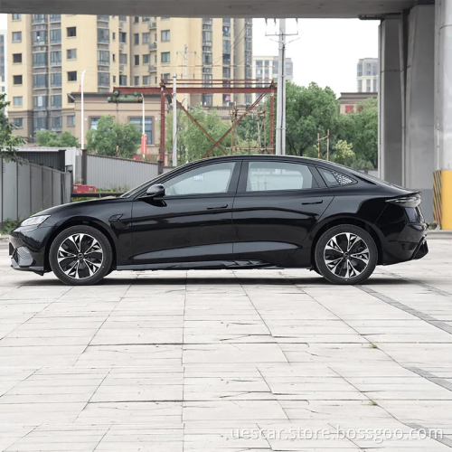 BYD SEAL 550 км заднего привода Стандартный диапазон высококачественный 0 км использованные электромобили из 7 цветов